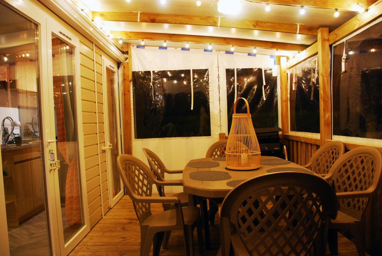 Mobilhome 2Ch Climatise-Terrasse Fermee-4 Velos-Camping 4 Etoiles Les Charmettes Les Mathes Exterior foto