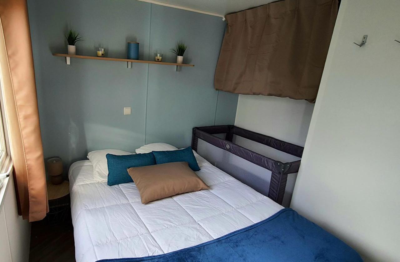 Mobilhome 2Ch Climatise-Terrasse Fermee-4 Velos-Camping 4 Etoiles Les Charmettes Les Mathes Exterior foto